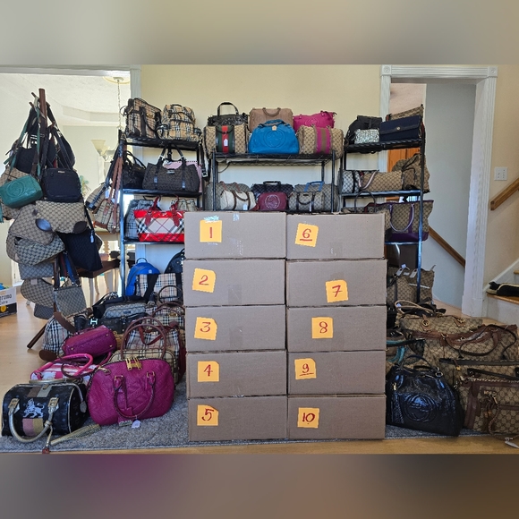 ❤️❤️🥁Luxury Mystery Box!!?🥁❤️😳 - Picture 2 of 2